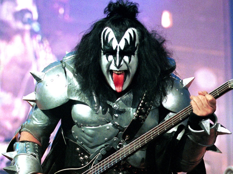 gene-simmons-tongue.jpg