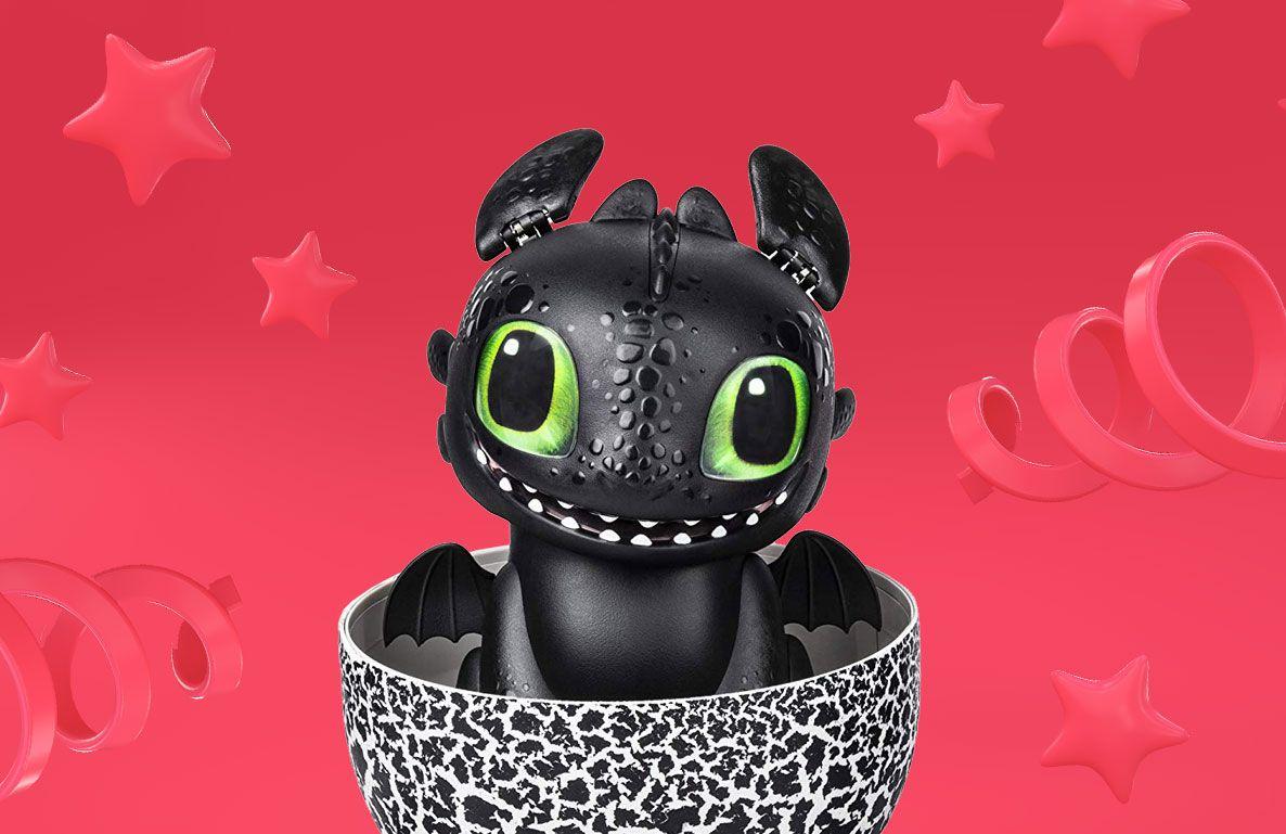 Hatching-Toothless.jpg