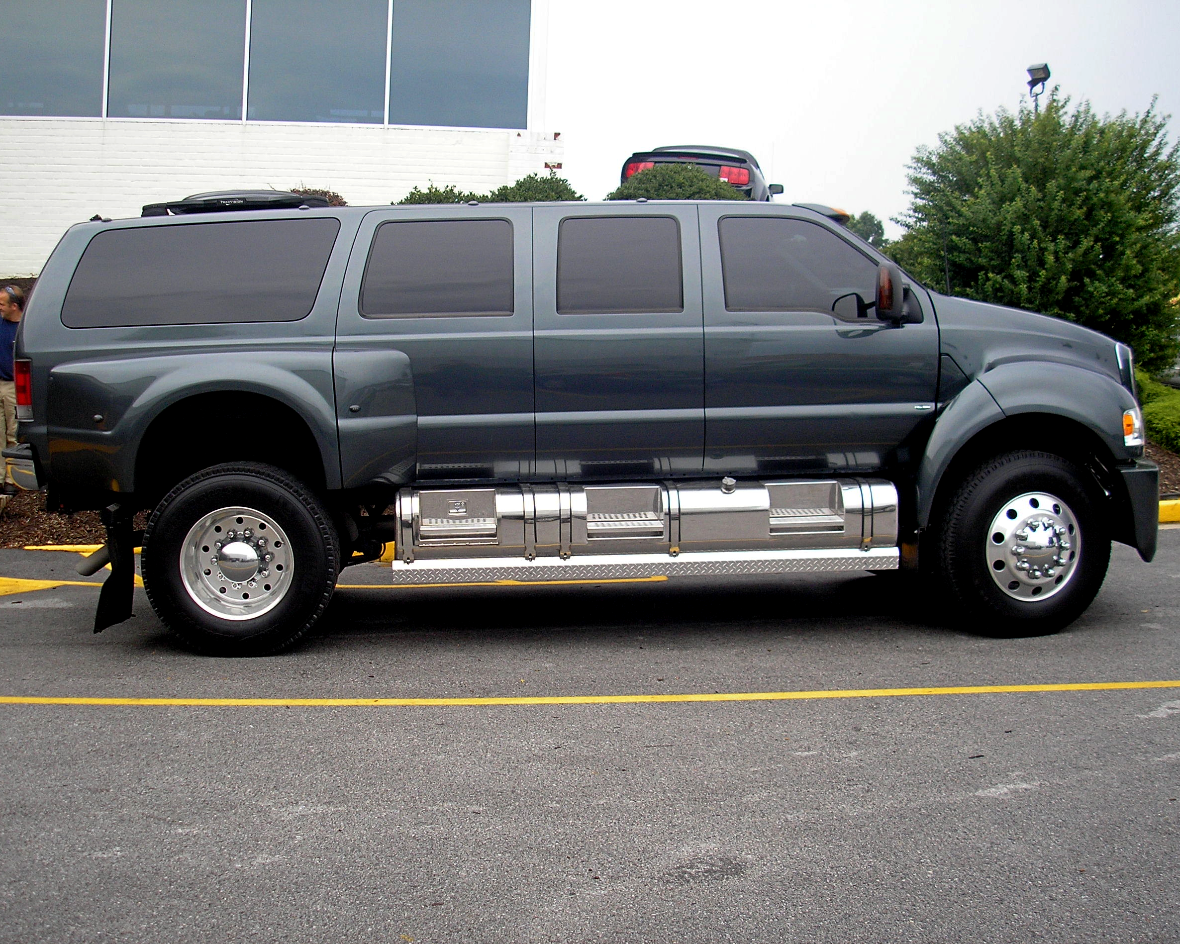McAllister Truck - Side.png